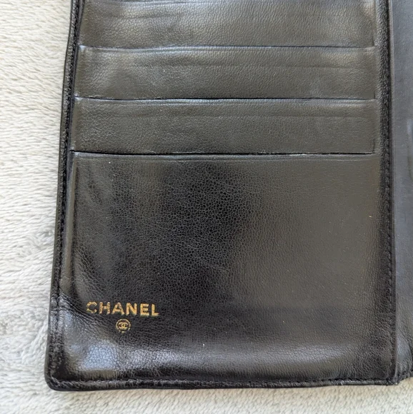 Vintage Chanel Black Leather Wallet - Picture 7 of 17